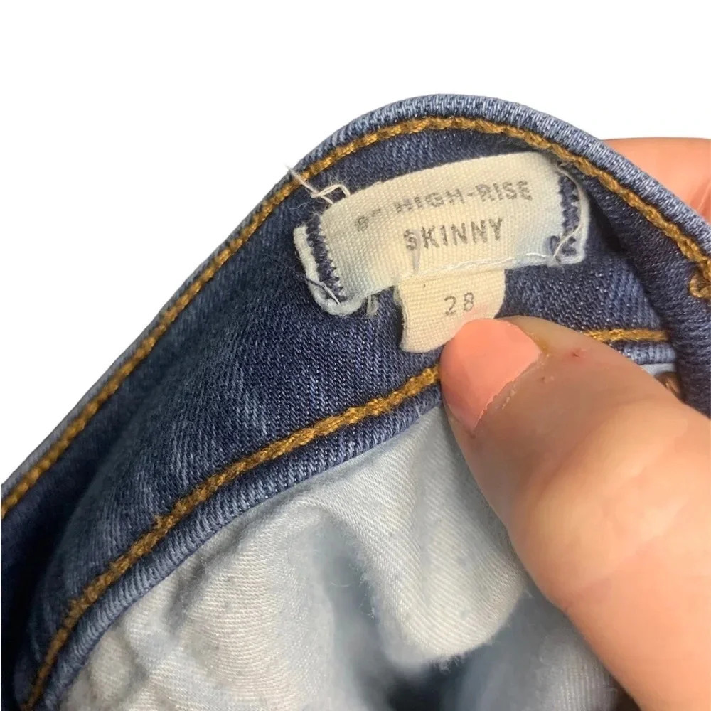 Madewell 9” High Rise Skinny Jeans - Picture 7 of 8